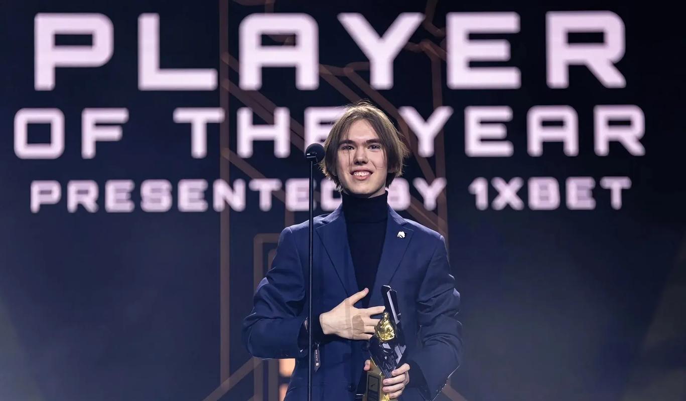 WBG官宣春季赛大名单：KennyChan成为Karsa替补