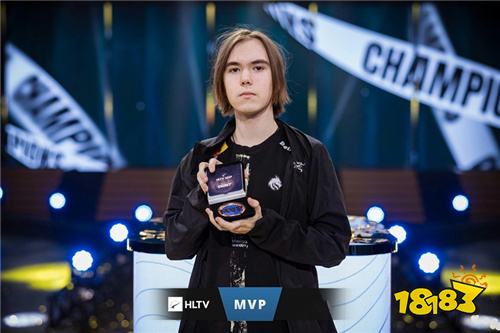 阿汤哥回归A队，但近期并不会打比赛